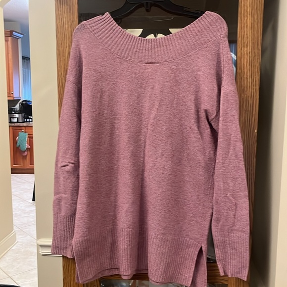 Sweater - Picture 5 of 5